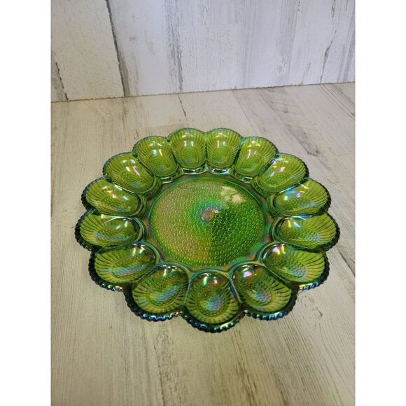 Indiana Carnival glass green‎ plate vintage home collectible - Picture 1 of 6